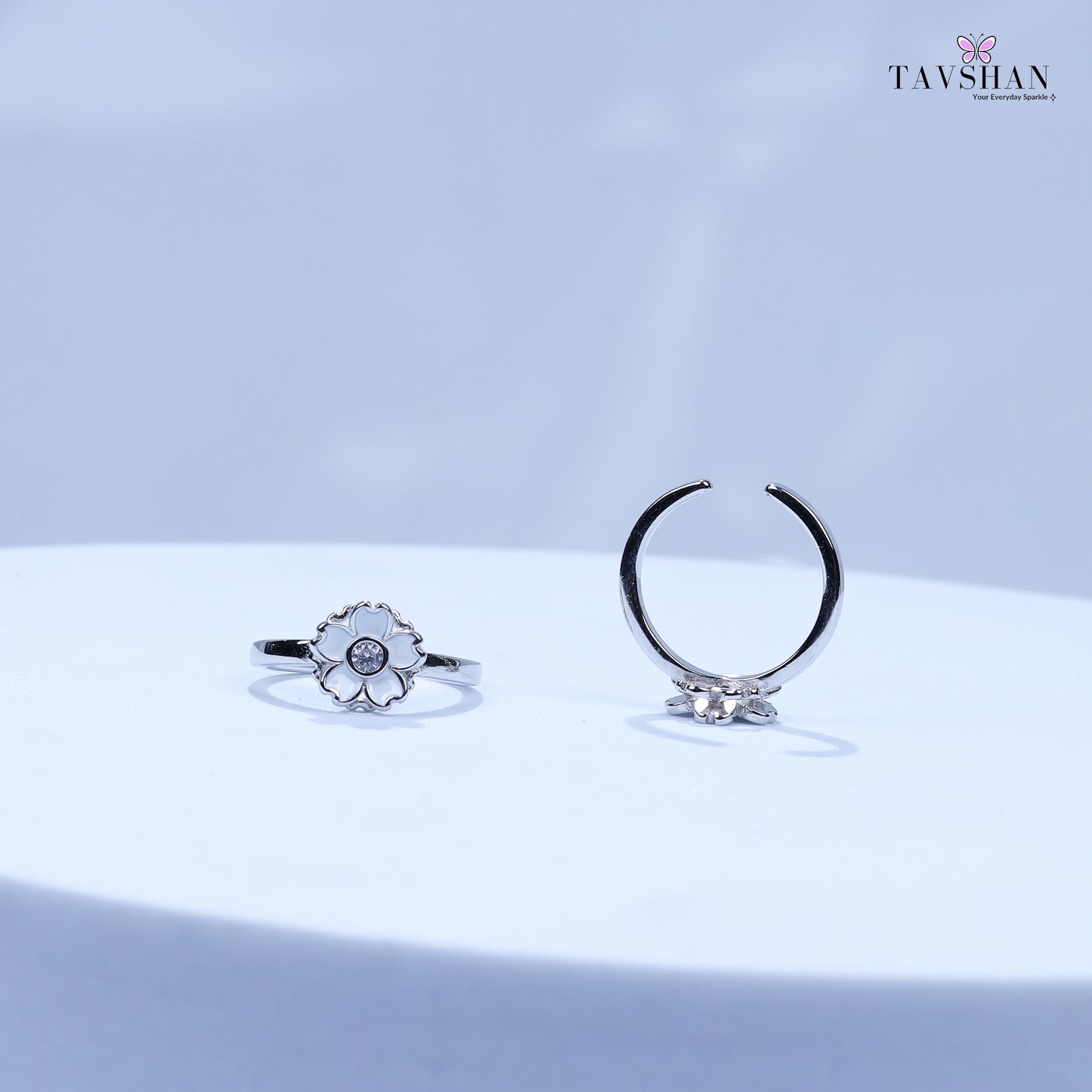 Classic 925 Silver Toe Ring – White Enamel Blossom with Central CZ Stone